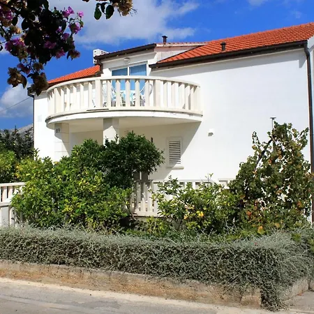 With Parking Space - 4433 Apartman Korcula Town