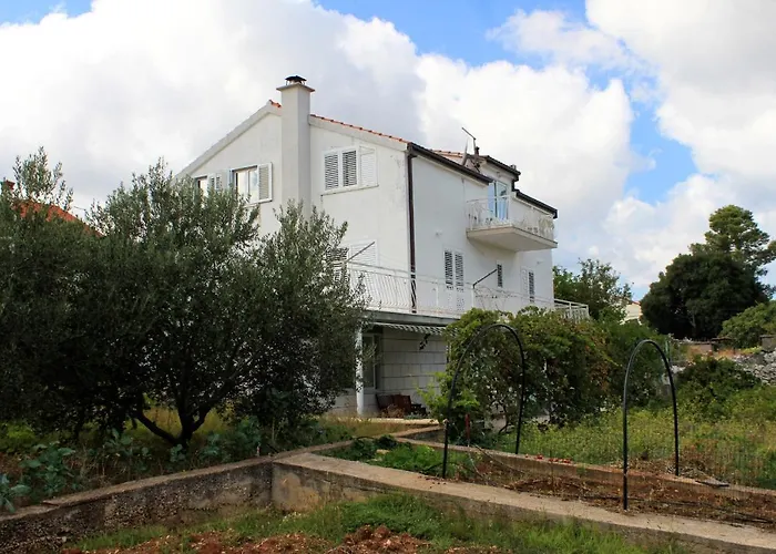 With Parking Space - 4433 * קורצולה