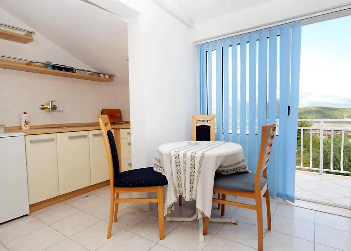 With Parking Space - 4433 * קורצולה